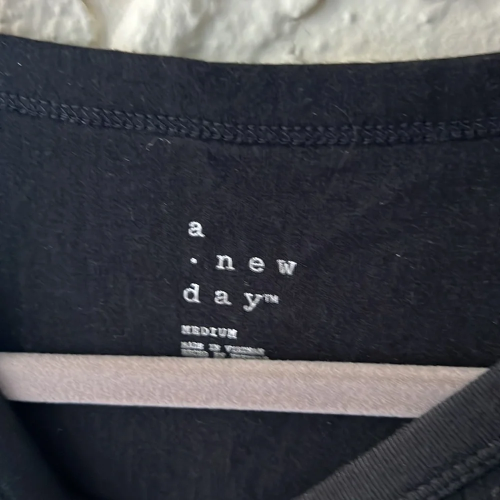 Black Ribbed Tee - Picture 2 of 3